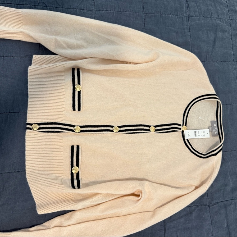 Elegant Beige Cardigan Sweater